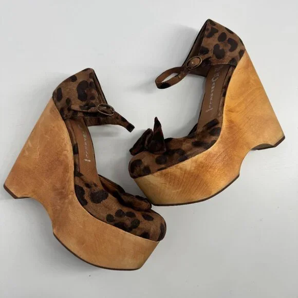 Jeffrey Campbell Daisy D Leopard Print Wood Platform Wedges - Size 7M - Picture 2 of 11